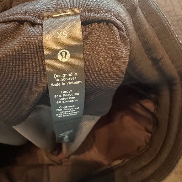 Lululemon mens pants - Picture 3 of 3